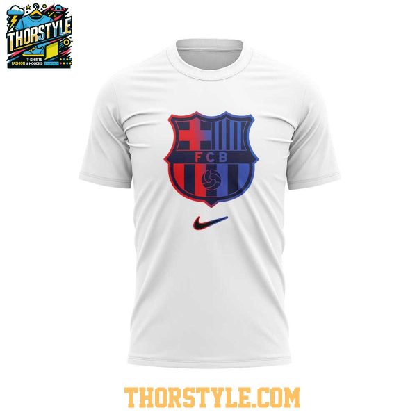 Barcelona Champions La Liga 2025 El Nostre Estil El Nostre Llegat Hoodie T-Shirt