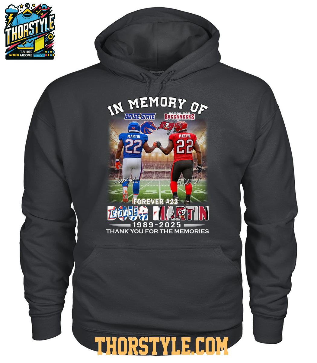 Boise State Broncos Tampa Bay Buccaneers Doug Martin 4ever Memories 2025 T-Shirt Boise State Broncos Tampa Bay Buccaneers Doug Martin 4ever Memories 2025 T-Shirt
