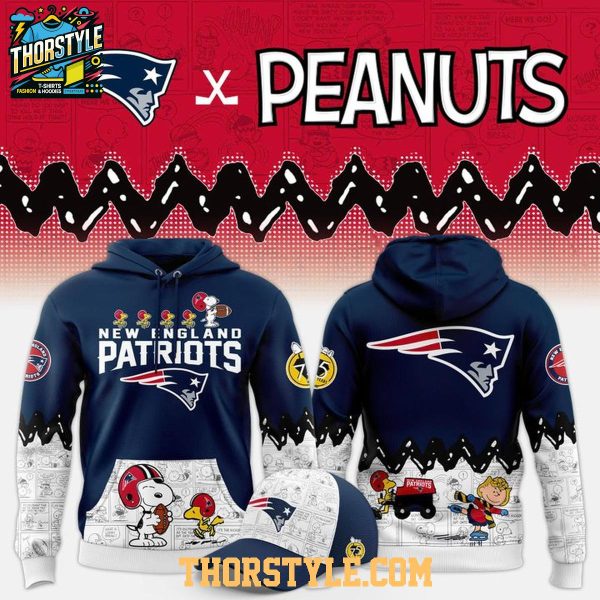 New England Patriots Peanuts Night Christmas Eve 2025 Snoopy Hoodie T-Shirt